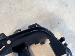 MERCEDES-BENZ ORIGINAL MERCEDES BENZ W176 W246 RADAR SENSOR BRACKET A2468880014 — thumbnail 6