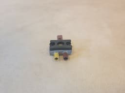 MERCEDES-BENZ MERCEDES W212 C207 W218 E CLS AMP ANTENNA AMPLIFER SPLITTER MODULE A2128704089 — thumbnail 9