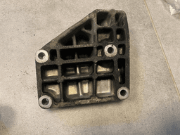 MERCEDES-BENZ MERCEDES-BENZ G-Class W463 1990-2024 Engine Bracket Right Side A6282230604 — thumbnail 8