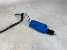 MERCEDES-BENZ Mercedes G class W463 Door Lock Actuator A0048202542 Not Genuine — thumbnail 2