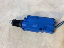 MERCEDES-BENZ Mercedes G class W463 Door Lock Actuator A0048202542 Not Genuine — thumbnail 9
