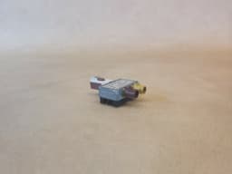 MERCEDES-BENZ MERCEDES W212 C207 W218 E CLS AMP ANTENNA AMPLIFER SPLITTER MODULE A2128704089 — thumbnail 7