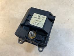 MERCEDES-BENZ Mercedes G class W463 Genuine Engine Heater Water A0001591104 — thumbnail 2