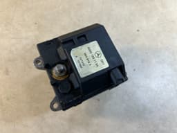 MERCEDES-BENZ Mercedes G class W463 Genuine Engine Heater Water A0001591104 — thumbnail 9