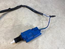 MERCEDES-BENZ Mercedes G class W463 Door Lock Actuator A0048202542 Not Genuine — thumbnail 2