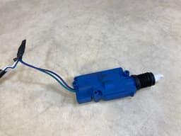 MERCEDES-BENZ Mercedes G class W463 Door Lock Actuator A0048202542 Not Genuine — thumbnail 5