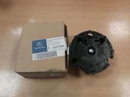 MERCEDES-BENZ GENUINE Mercedes Wing Mirror Outside Adjuster Drive Motor WITH MEMORY 2038202242 — thumbnail 2