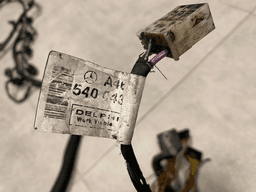 MERCEDES-BENZ Mercedes G class W463 G400 CDI GENUINE Engine Wiring Harness A4635400433 — thumbnail 6
