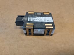 MERCEDES-BENZ NEW GENUINE Mercedes Benz GLC W253 W205 Radar Sensor DISTRONIC PRO A0009058913 — thumbnail 4