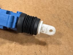 MERCEDES-BENZ Mercedes G class W463 Door Lock Actuator A0048202542 Not Genuine — thumbnail 10