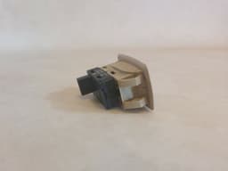 BMW 1PCS GENUINE Bmw e70 e71 e90 e91 Switch window Liefter buttonn Beige 61316945876 — thumbnail 6