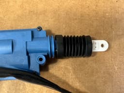 MERCEDES-BENZ Mercedes G class W463 Door Lock Actuator A0048202542 Not Genuine — thumbnail 8