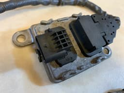MERCEDES-BENZ Mercedes E CLS S Sprinter W213 W238 W257 W222 W907 OEM NOX Sensor Lambdasonde — thumbnail 8