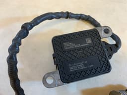 MERCEDES-BENZ Mercedes E CLS S Sprinter W213 W238 W257 W222 W907 OEM NOX Sensor Lambdasonde — thumbnail 3