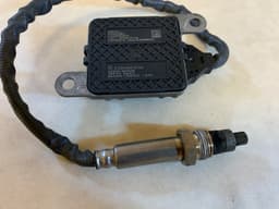 MERCEDES-BENZ Mercedes E CLS S Sprinter W213 W238 W257 W222 W907 OEM NOX Sensor Lambdasonde — thumbnail 2