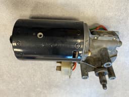 MERCEDES-BENZ GENUINE Mercedes-Benz G-Class W463 Bosch Windscreen Wiper Motor A0028204442 — thumbnail 8