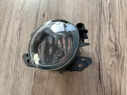 MERCEDES-BENZ Mercedes A B C E CLS GL GLK ML OEM Front RH Fog Light A2518200856 — thumbnail 2