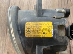 MERCEDES-BENZ Mercedes A B C E CLS GL GLK ML OEM Front RH Fog Light A2518200856 — thumbnail 10