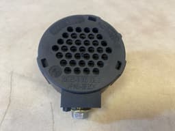 LAND ROVER OEM RANGE ROVER RIGHT REAR PARKING DISTANCE SPEAKER — thumbnail 5