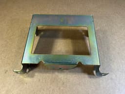 MERCEDES-BENZ Mercedes G class W463 GENUINE TV Tuner Holder Bracket A4635451847 — thumbnail 5