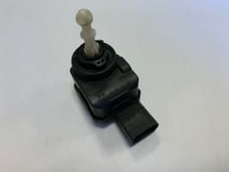 MERCEDES-BENZ Mercedes E ML W211 W163 W164 Headlight Level Actuator A0008201608 — thumbnail 1