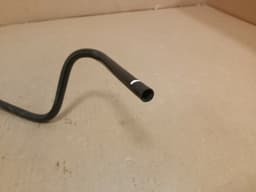PORSCHE Porsche 911 991 981 718 water hose flow management Valve Breather Pipe Radiator — thumbnail 10