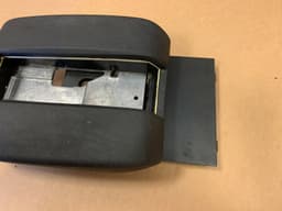 BMW BMW 5 e39 OEM Center console Armrest Black 51162698666 — thumbnail 6