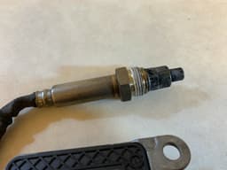 MERCEDES-BENZ Mercedes E CLS S Sprinter W213 W238 W257 W222 W907 OEM NOX Sensor Lambdasonde — thumbnail 5
