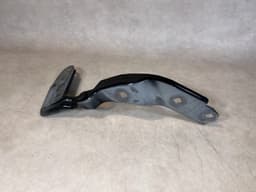 PORSCHE Porsche Cayenne 958 VW Touareg 7P Bonnet Hinge Left 7P5823301 E — thumbnail 1