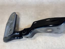 PORSCHE Porsche Cayenne 958 VW Touareg 7P Bonnet Hinge Left 7P5823301 E — thumbnail 4