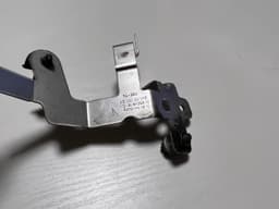 PORSCHE Porsche 911 991 Genuine Throttle Valve Support Bracket 9A111029201 — thumbnail 4