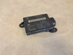 PORSCHE GENUINE PORSCHE 911 991 CARRERA TYRE PRESSURE CONTROL UNIT 99161810402 — thumbnail 3
