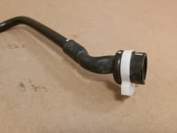 PORSCHE Porsche 911 991 981 718 water hose flow management Valve Breather Pipe Radiator — thumbnail 6