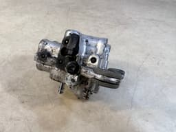 PORSCHE Porsche 911 991 GENUINE PDCC Suspension Valve Block 99135907702 — thumbnail 9