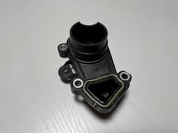 PORSCHE Porsche 911 991 997 GENUINE Crankcase Ventilation Cover 9A110503900 — thumbnail 7