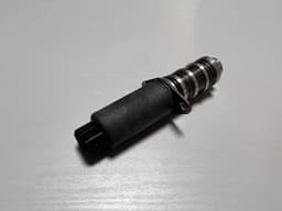 PORSCHE Porsche 911 991 GENUINE Engine Oil Control Variable Valve Solenoid 9A110530404 — thumbnail 5