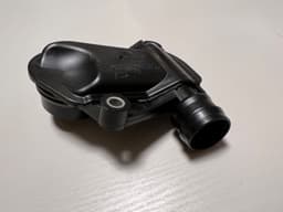 PORSCHE Porsche 911 991 997 GENUINE Crankcase Ventilation Valve Cover 9A110503800 — thumbnail 5