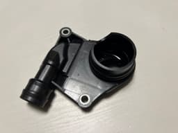 PORSCHE Porsche 911 991 997 GENUINE Crankcase Ventilation Valve Cover 9A110503800 — thumbnail 8