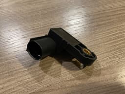 PORSCHE Porsche 911 991 Cayman 981 982 718 GENUINE Brake Light Switch Sensor — thumbnail 4