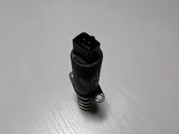 PORSCHE Porsche 911 991 GENUINE Engine Oil Control Variable Valve Solenoid 9A110530404 — thumbnail 8