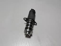 PORSCHE Porsche 911 991 GENUINE Engine Oil Control Variable Valve Solenoid 9A110530404 — thumbnail 3