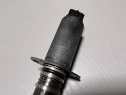 PORSCHE Porsche 911 991 GENUINE Engine Oil Control Variable Valve Solenoid 9A110530404 — thumbnail 6