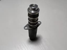 PORSCHE Porsche 911 991 GENUINE Engine Oil Control Variable Valve Solenoid 9A110530404 — thumbnail 7
