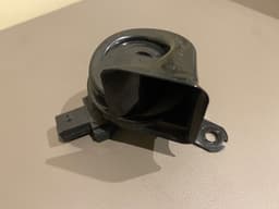 PORSCHE Porsche 911 991 GENUINE Horn Sound Signal Low 99163516000 — thumbnail 3