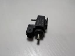 PORSCHE Porsche 911 991 Cayenne 958 GENUINE Vacuum Valve Solenoid 7PP906283С — thumbnail 3