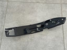 VW VW TOUAREG 7L Mk1 left front bumper mount bracket 7L6807183A — thumbnail 8