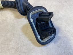 VW VW Touareg GENUINE Rear Right Door Wiring 7P6971694F — thumbnail 5