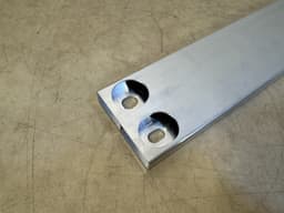 TOYOTA GENUINE TOYOTA TOYOTA C-HRPRIUS REAR FLOOR CROSSBAR PLATE 57533-F4010 — thumbnail 2