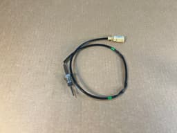VW GENUINE AUDI SKODA VOLKSWAGEN Flue gas temperature sensor 04L906088JK — thumbnail 1