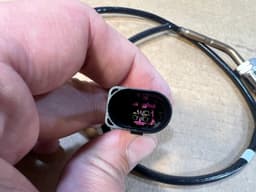 VW GENUINE AUDI SKODA VOLKSWAGEN Flue gas temperature sensor 03L906088BD — thumbnail 5